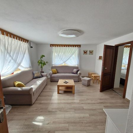 Stol Apartments Жировница Экстерьер фото